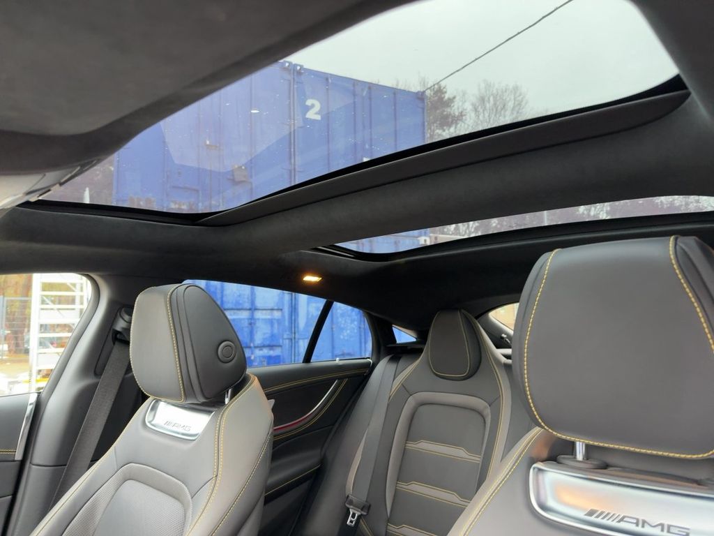 Mercedes-Benz AMG GT 2021