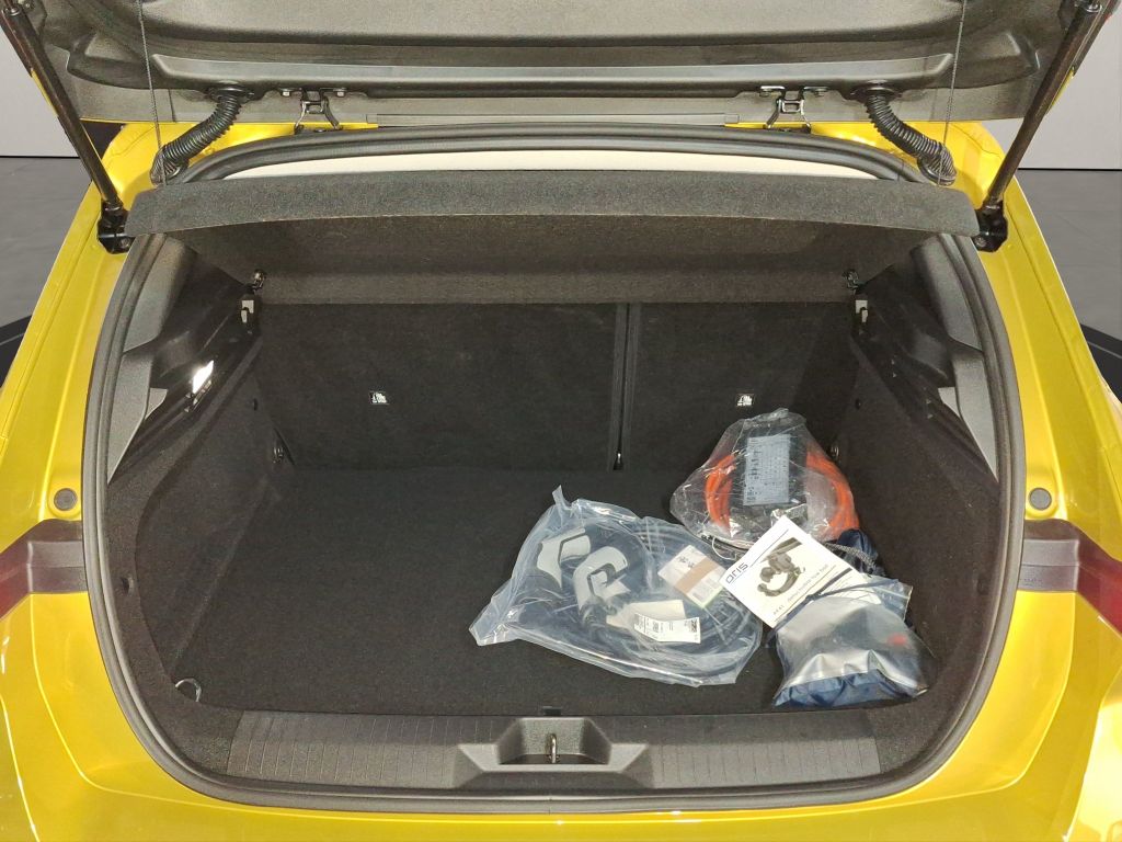 Opel Astra 2022