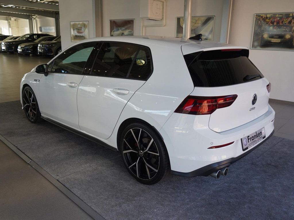 Volkswagen Golf 2022