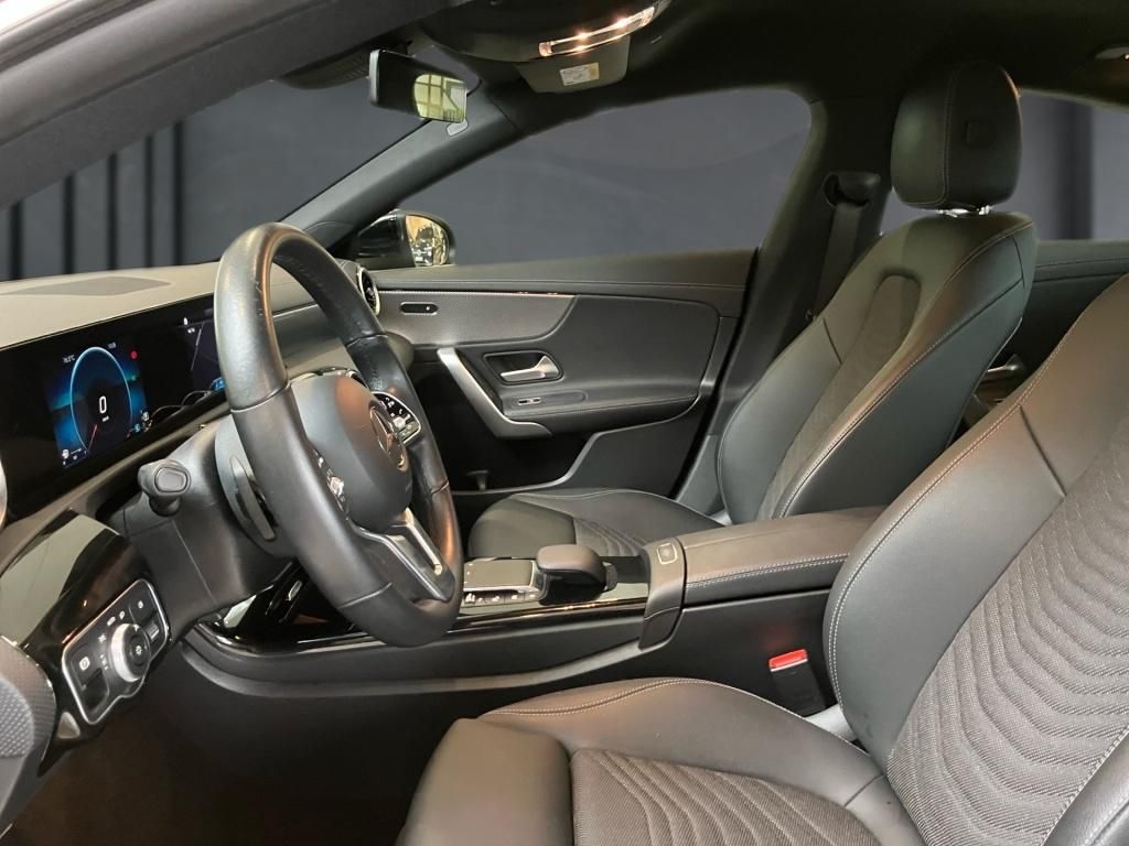Mercedes-Benz CLA 220 2023