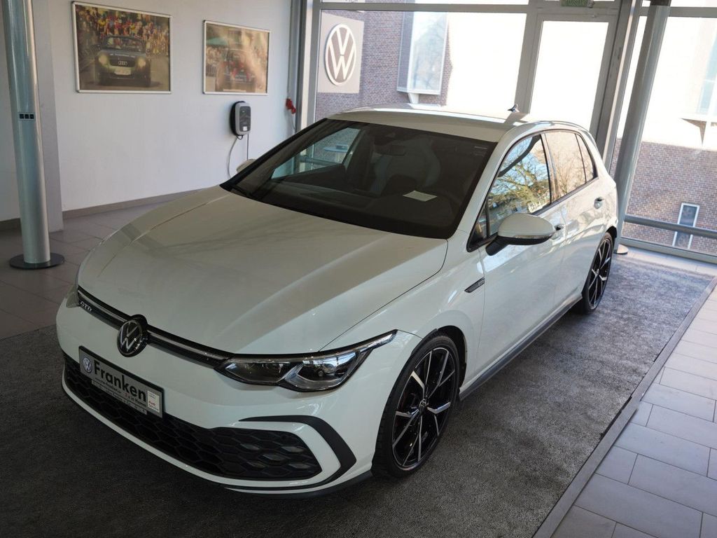 Volkswagen Golf 2022