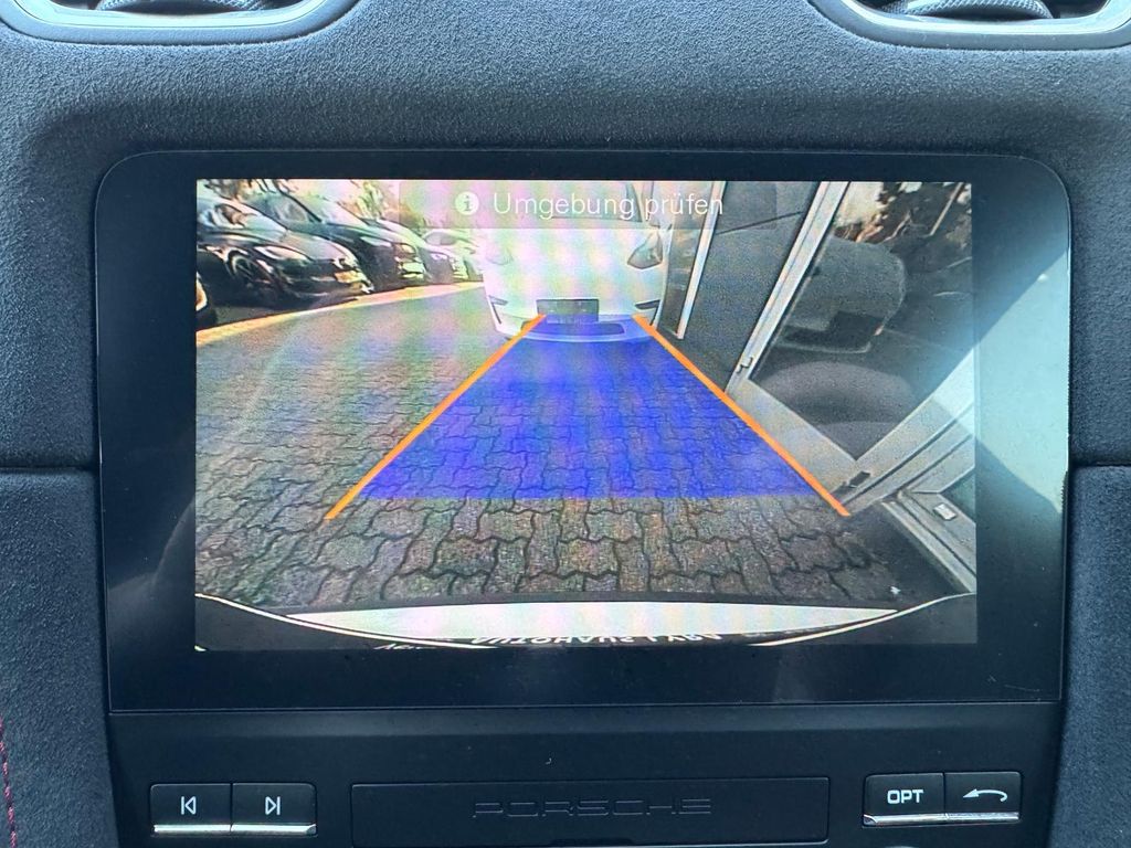 Porsche Boxster 2025