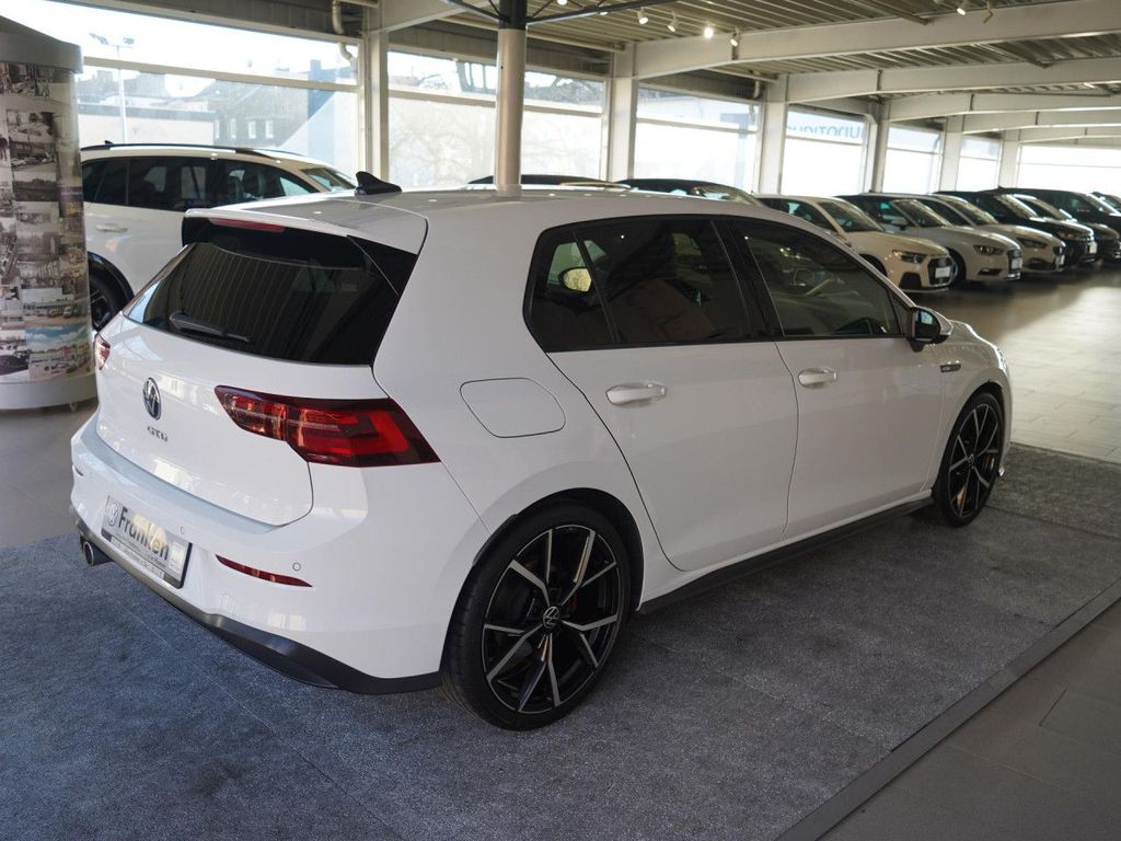 Volkswagen Golf 2022