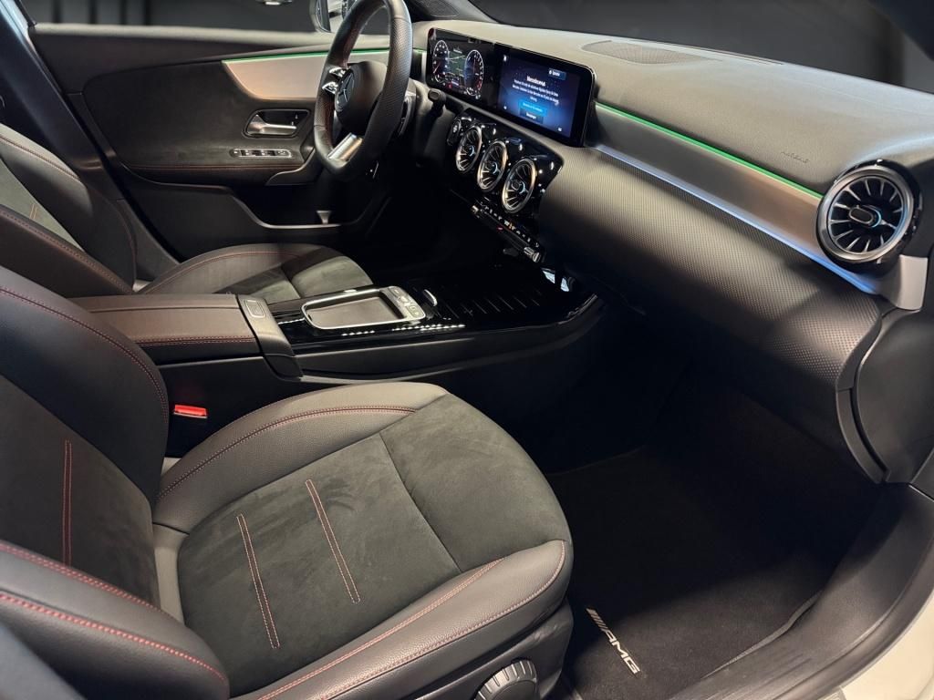 Mercedes-Benz A 250 2025