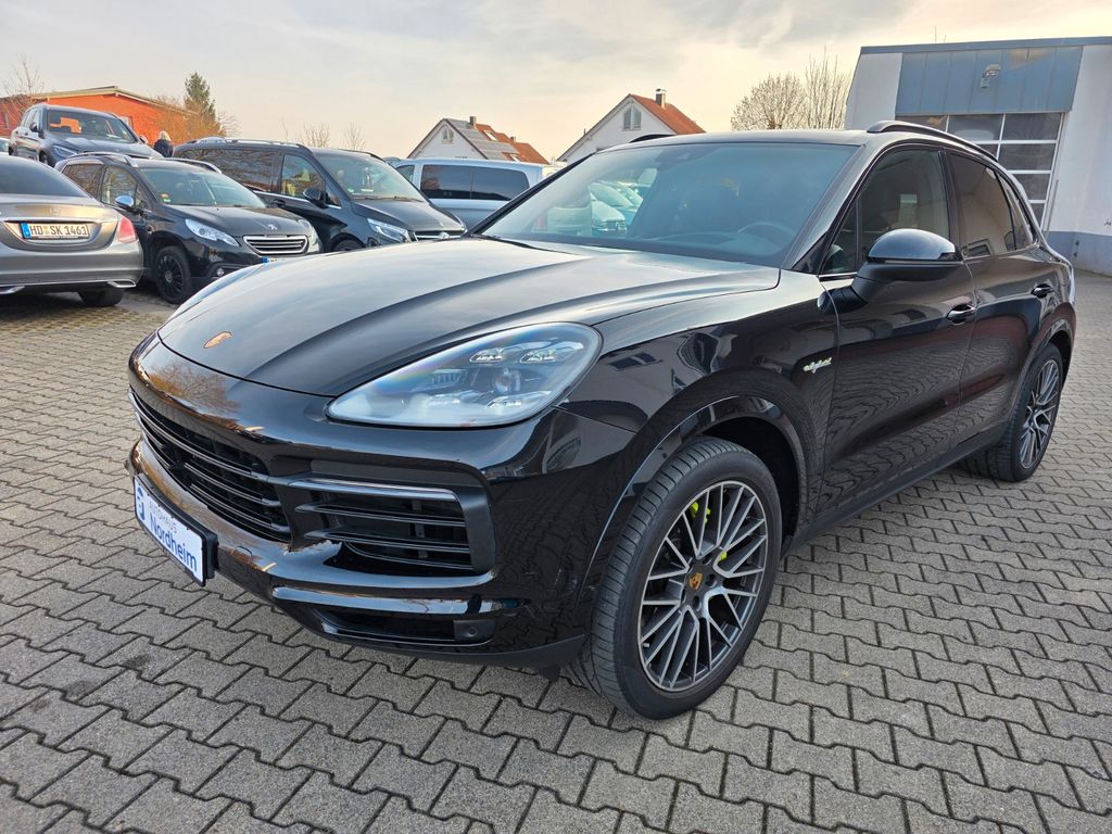 Porsche Cayenne 2021