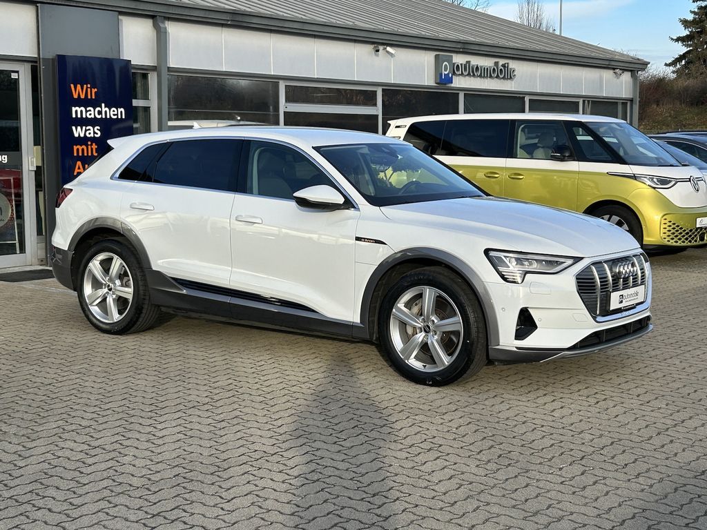 Audi e-tron 2022