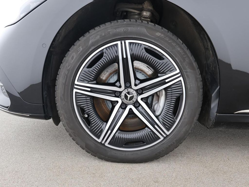 Mercedes-Benz EQE 2022