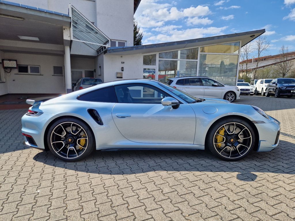 Porsche 992 2024