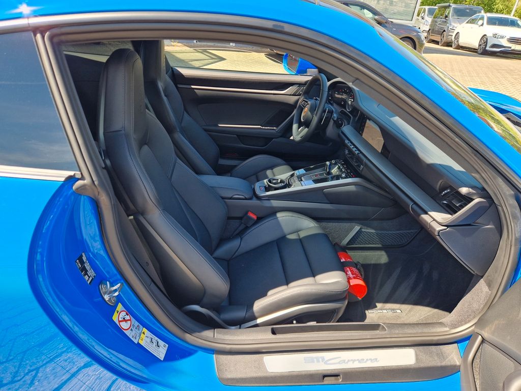Porsche 992 2025