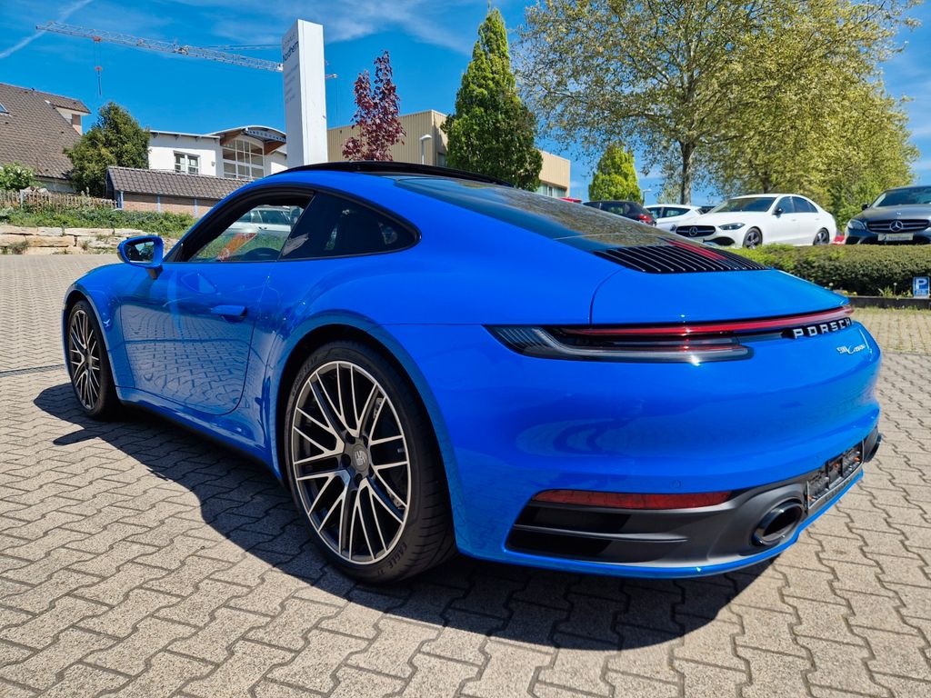 Porsche 992 2025