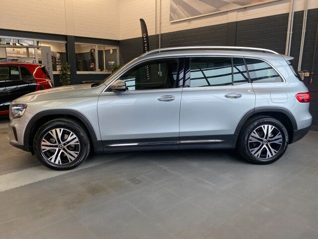 Mercedes-Benz GLB 200 2024