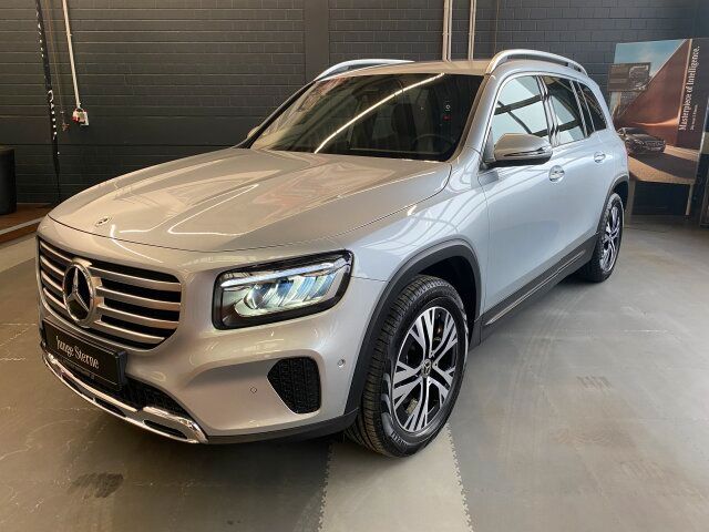 Mercedes-Benz GLB 200 2024