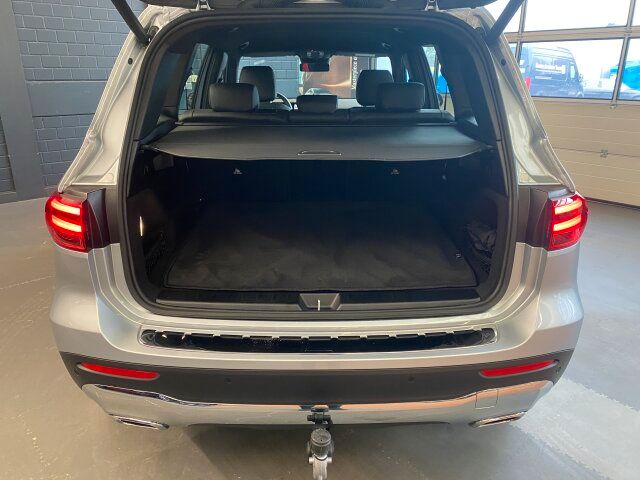 Mercedes-Benz GLB 200 2024