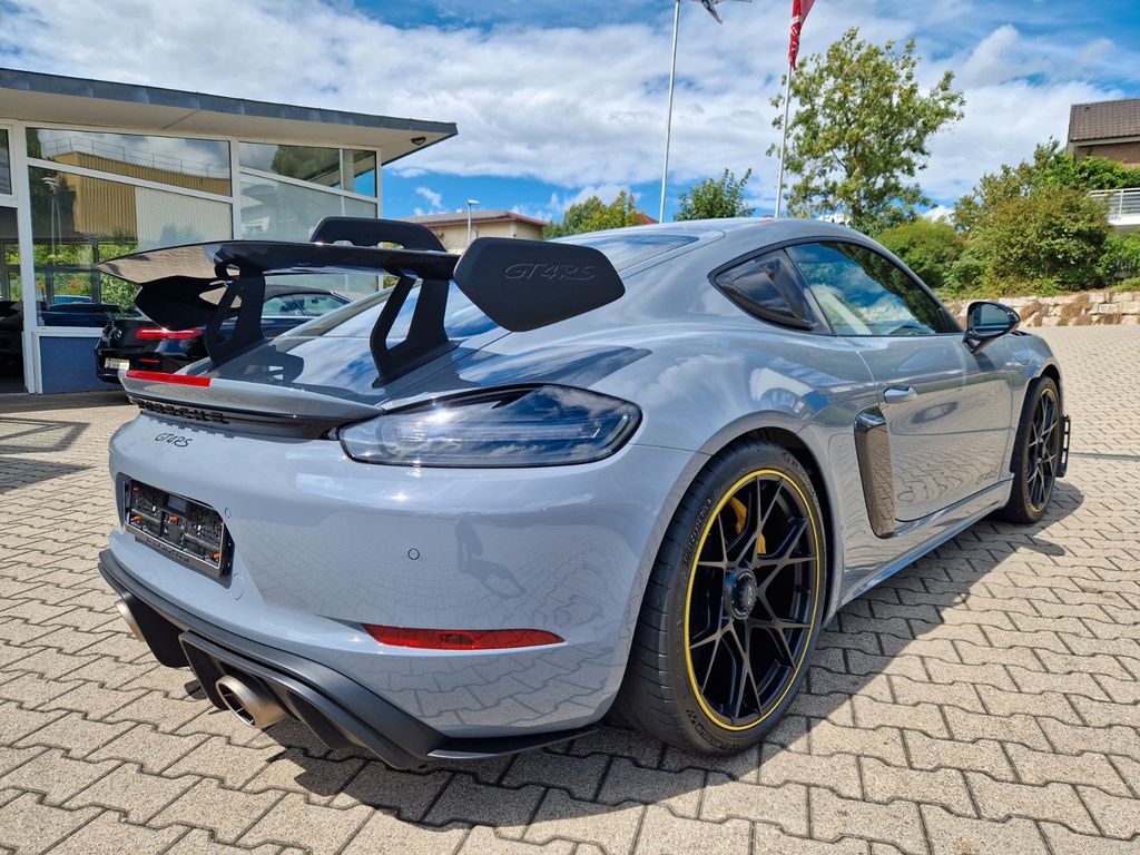 Porsche Cayman 2022