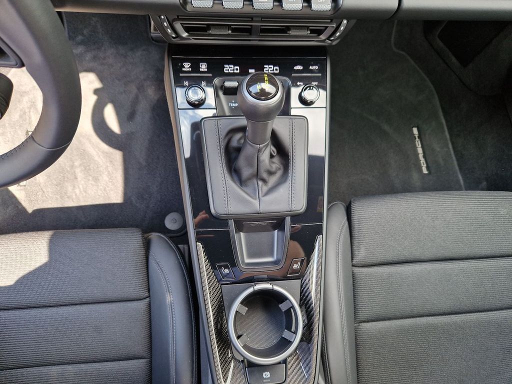 Porsche 992 2023
