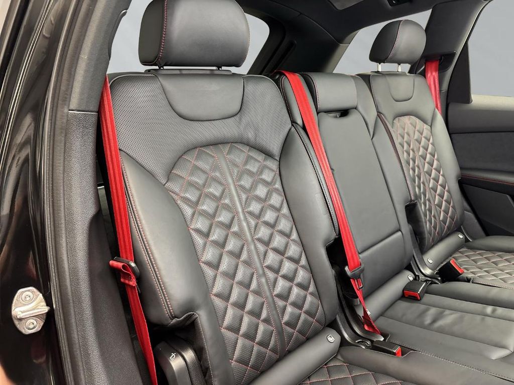 Audi SQ7 2024