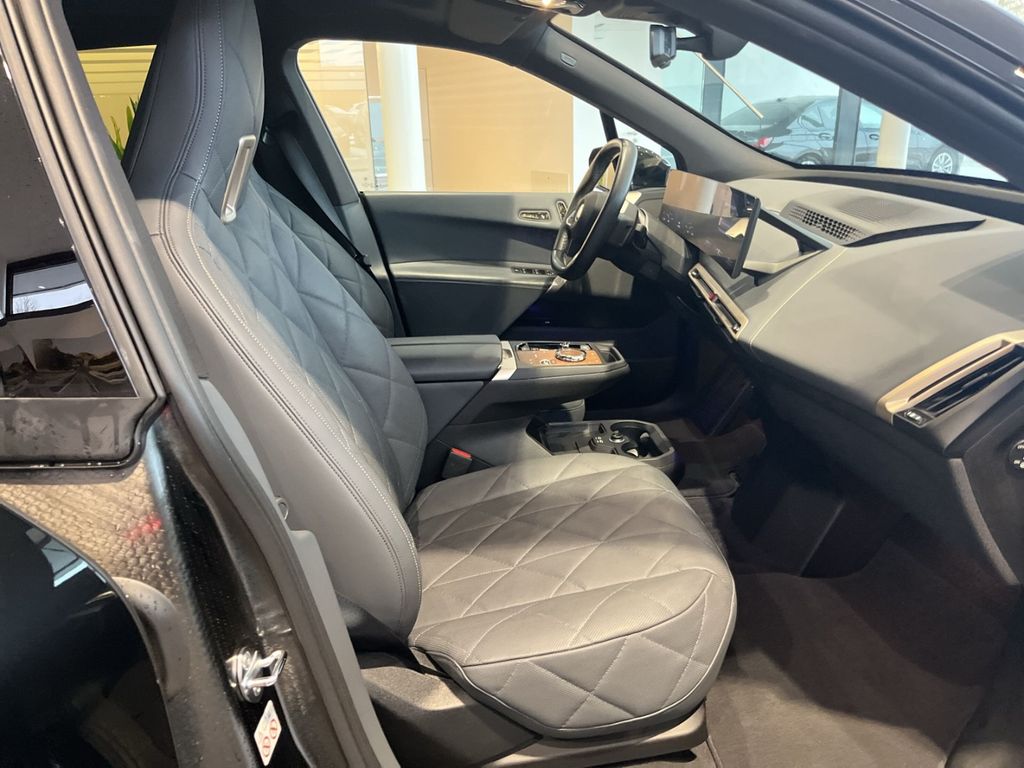 BMW iX 2023