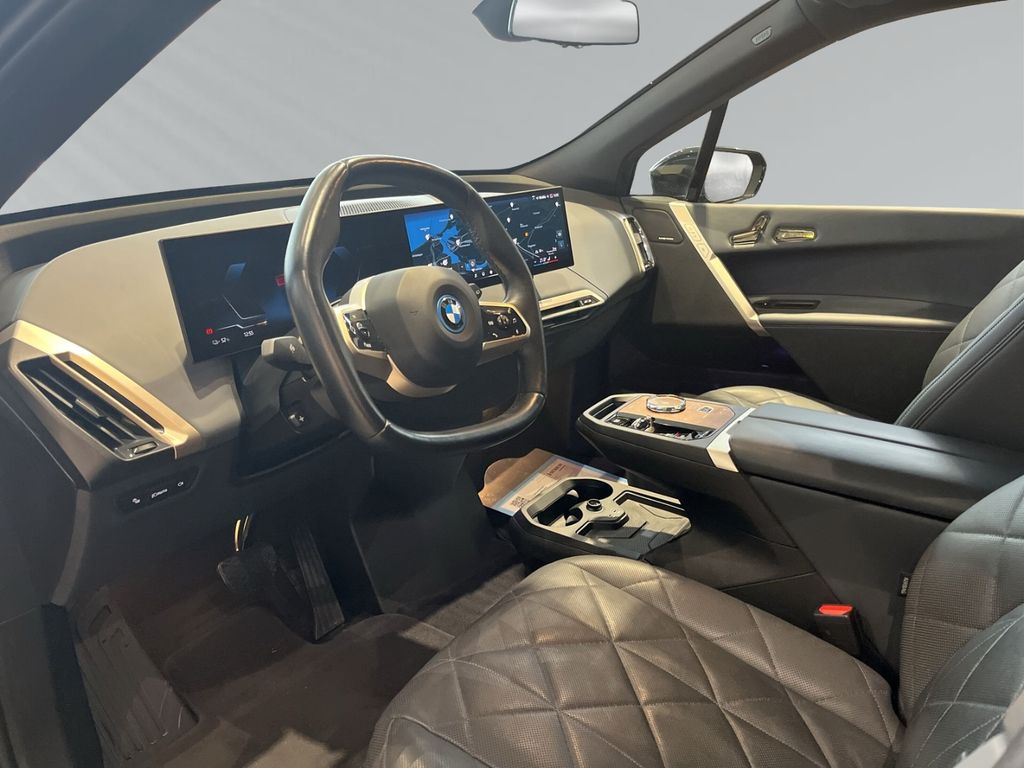 BMW iX 2023