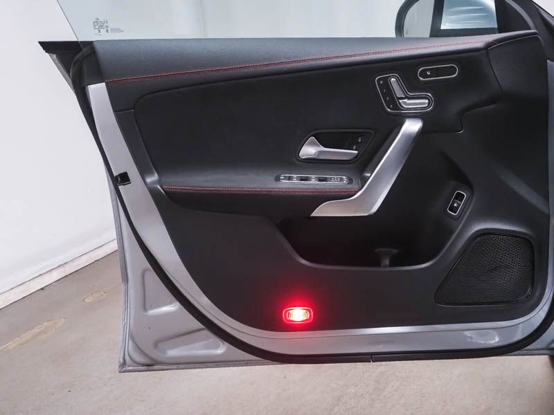 Mercedes-Benz CLA 250 2023