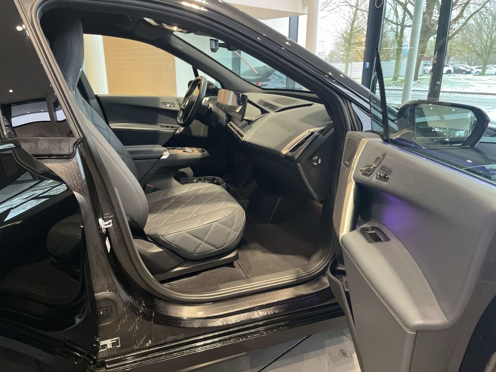 BMW iX 2023