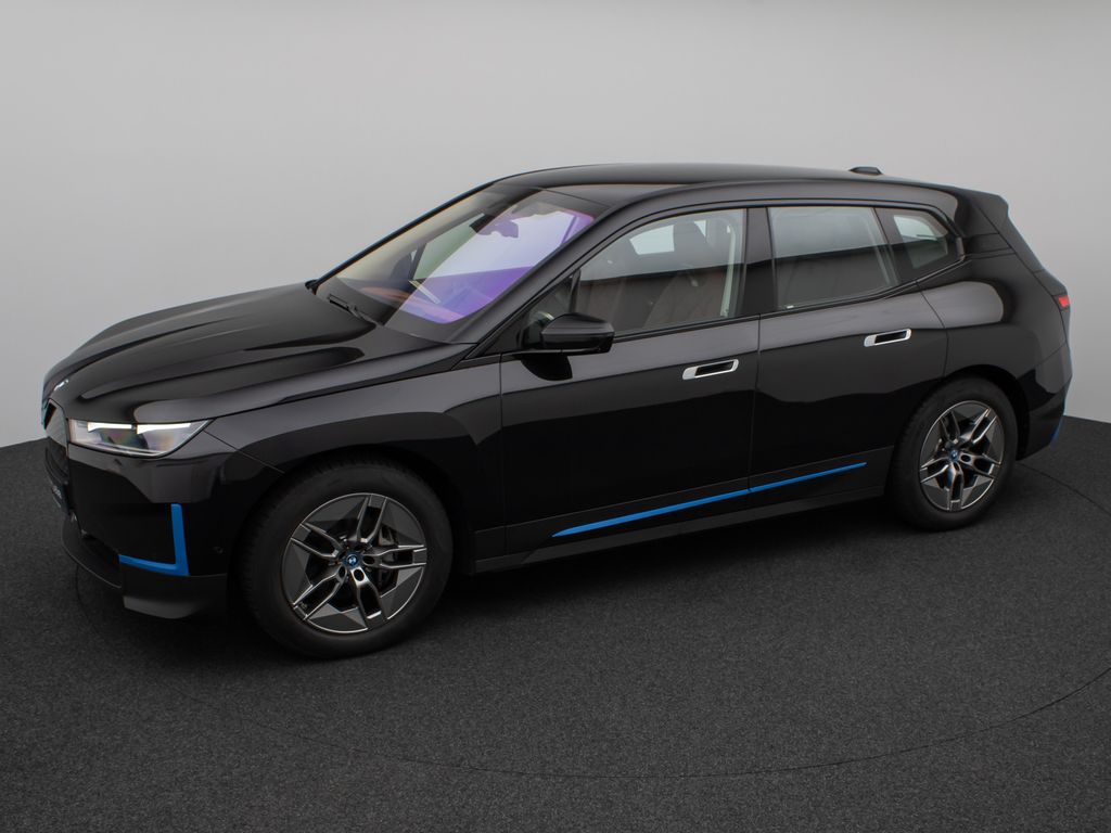 BMW iX 2022