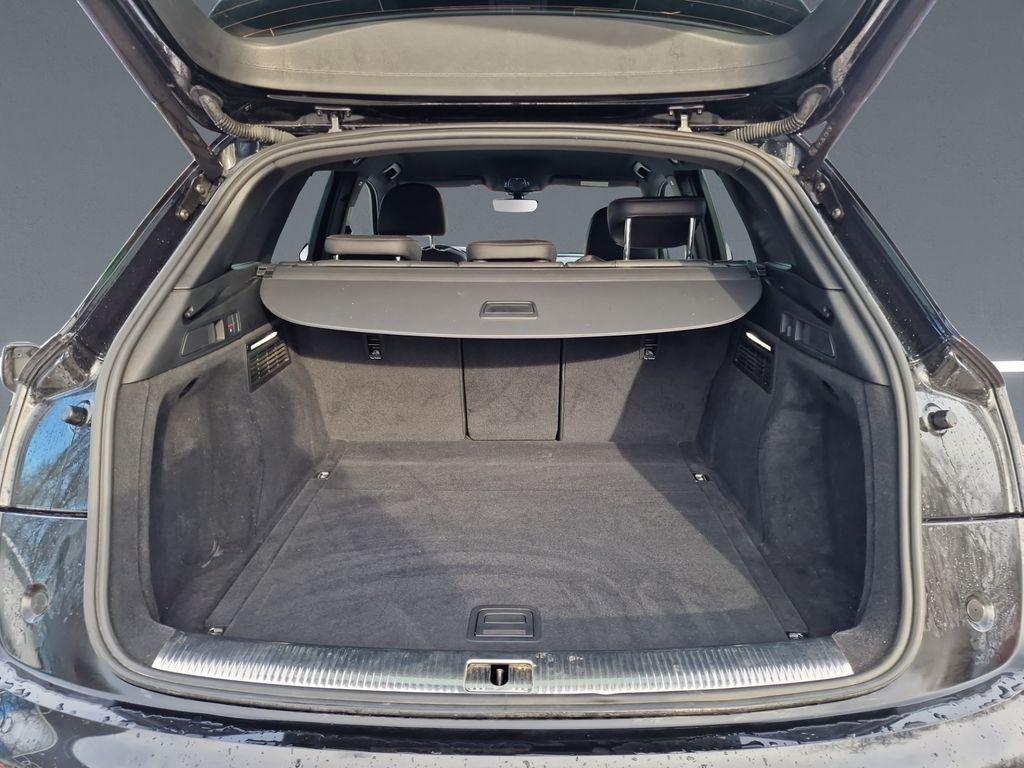 Audi SQ5 2023