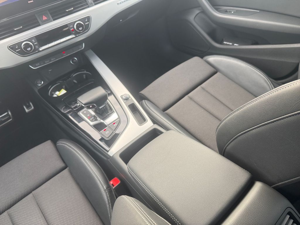 Audi A4 2024