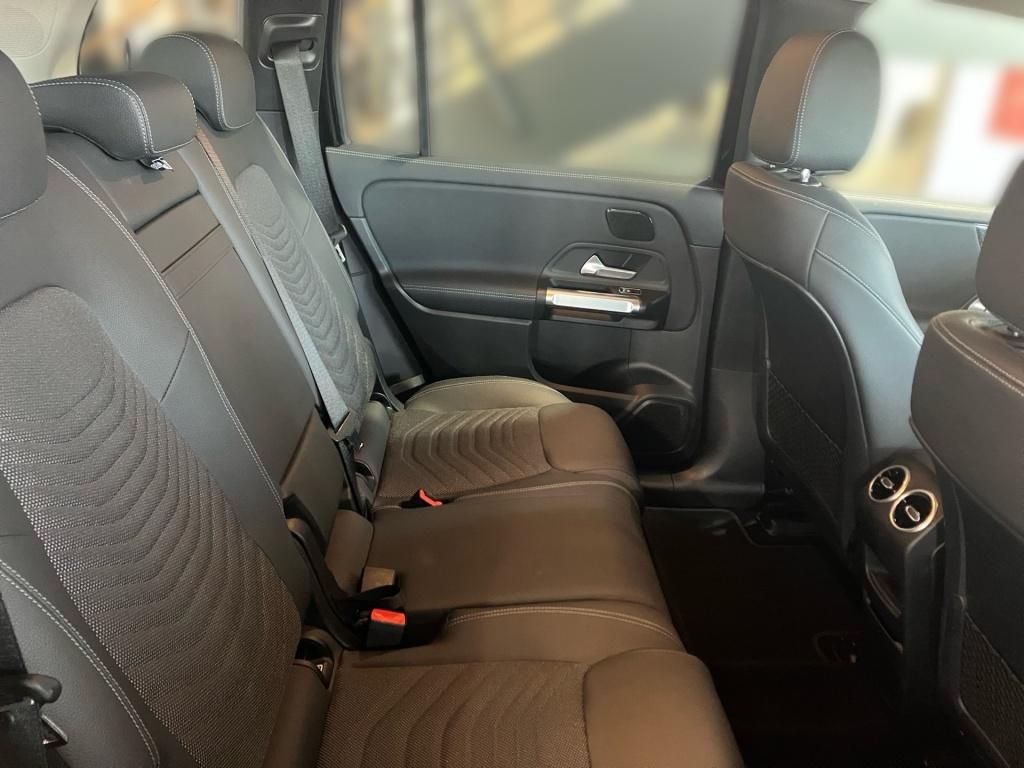 Mercedes-Benz EQB 2025