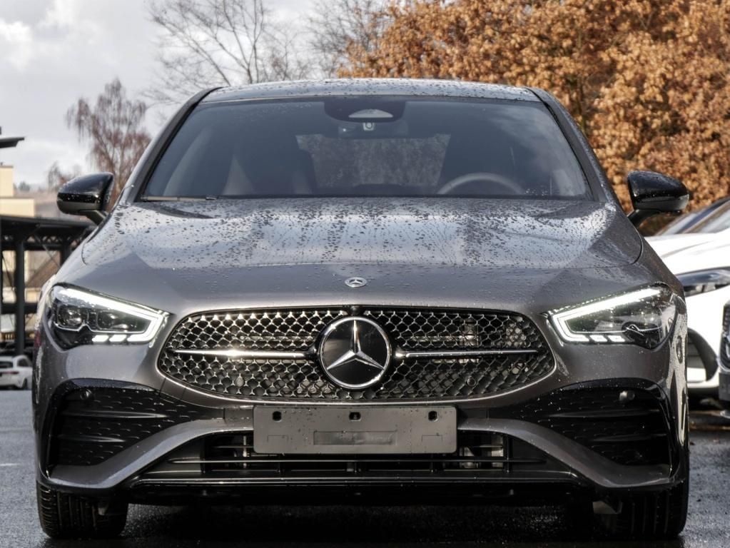 Mercedes-Benz CLA 200 2026
