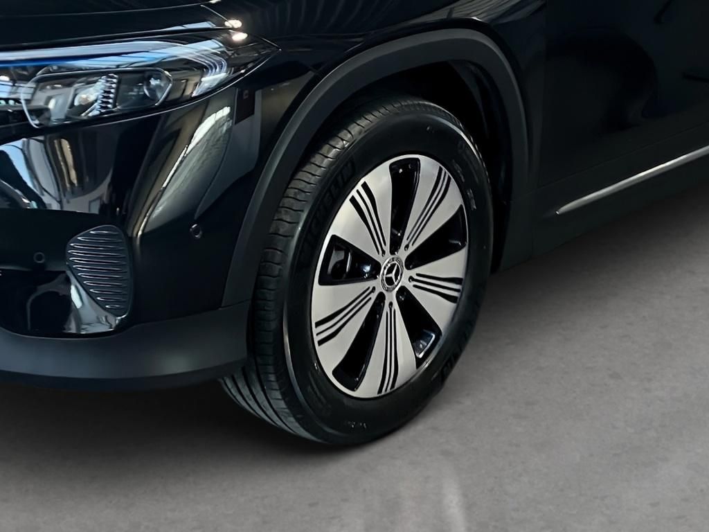 Mercedes-Benz EQB 2025