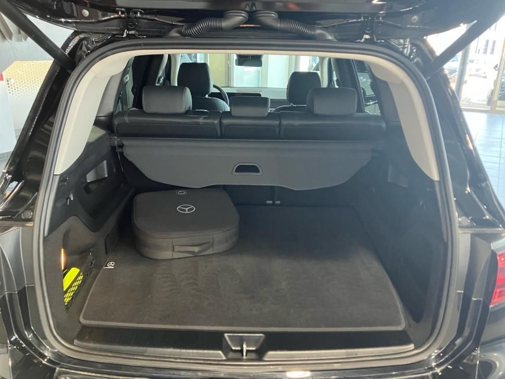Mercedes-Benz EQB 2025