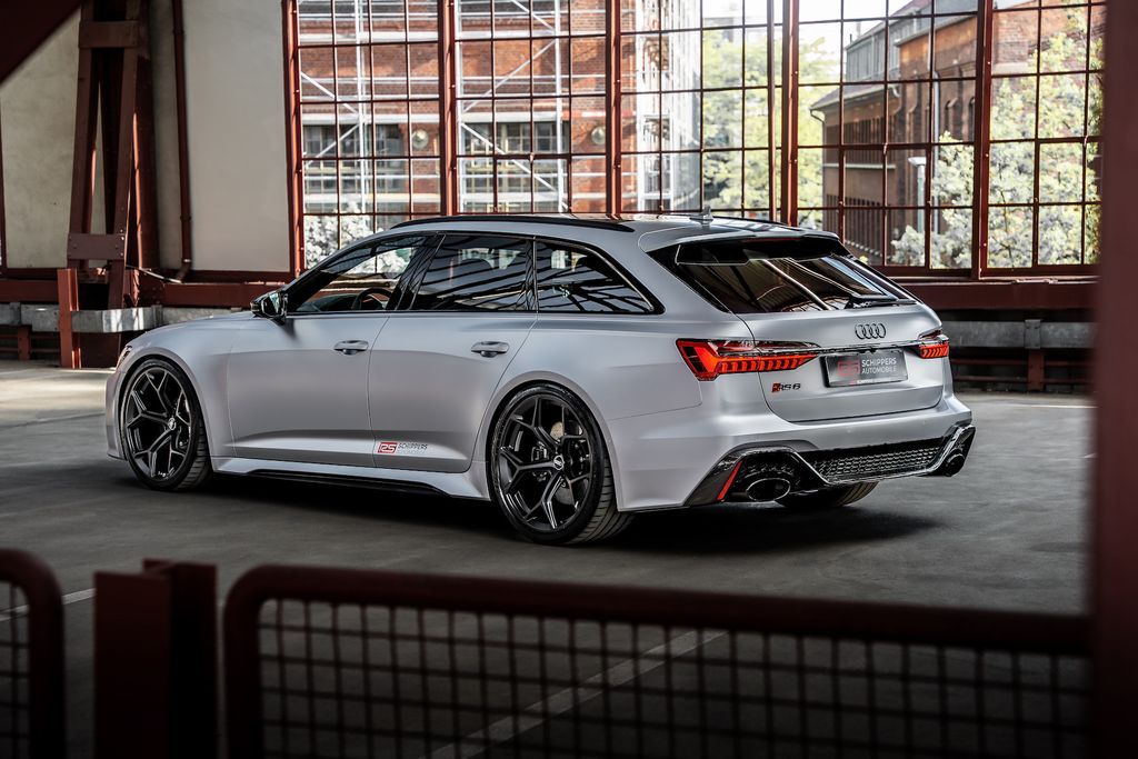 Audi RS6 2025