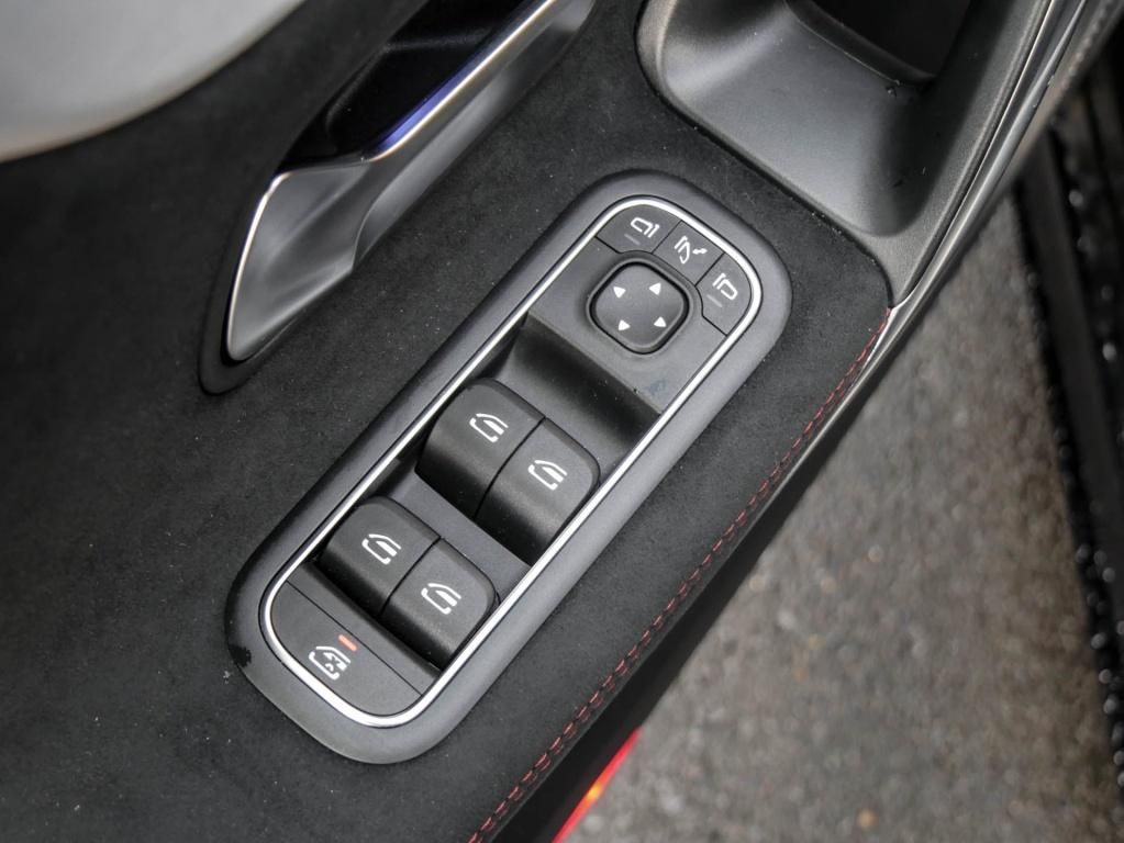 Mercedes-Benz CLA 200 2026