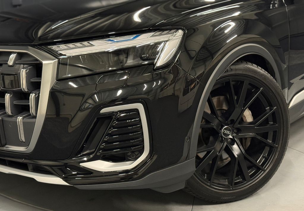Audi Q7 2024