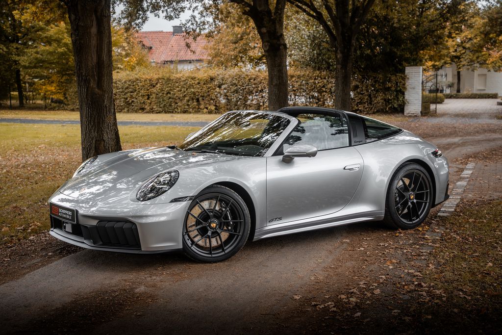Porsche 992 2025