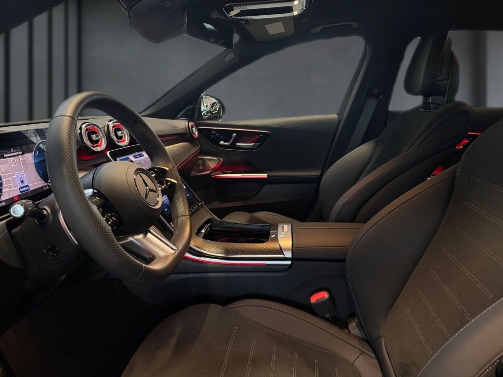 Mercedes-Benz C 300 2025