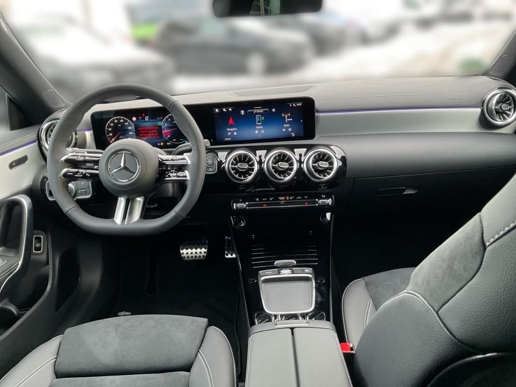 Mercedes-Benz CLA 200 2026