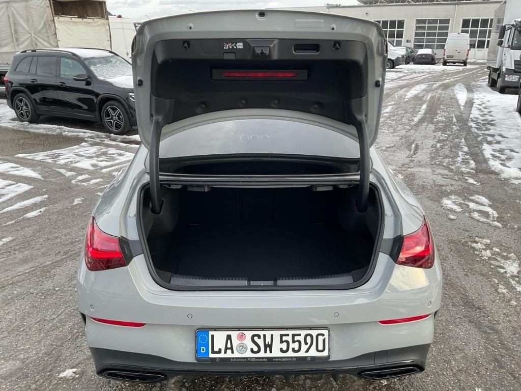 Mercedes-Benz CLA 200 2026