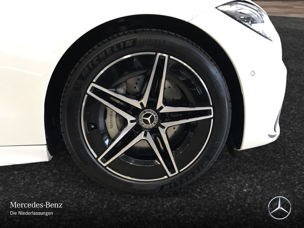 Mercedes-Benz C 200 2025