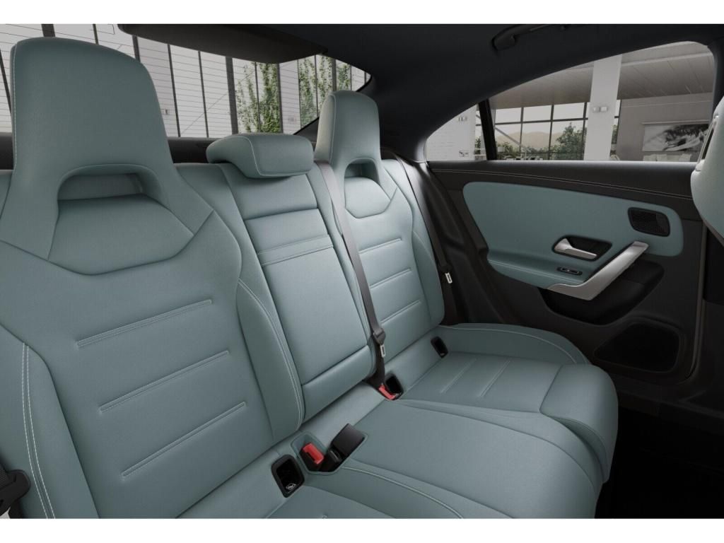 Mercedes-Benz CLA 200 2026