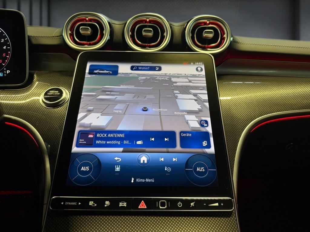 Mercedes-Benz C 300 2025