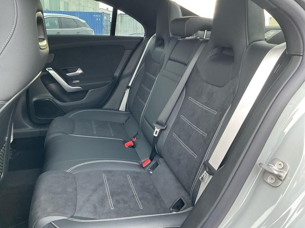 Mercedes-Benz CLA 200 2026