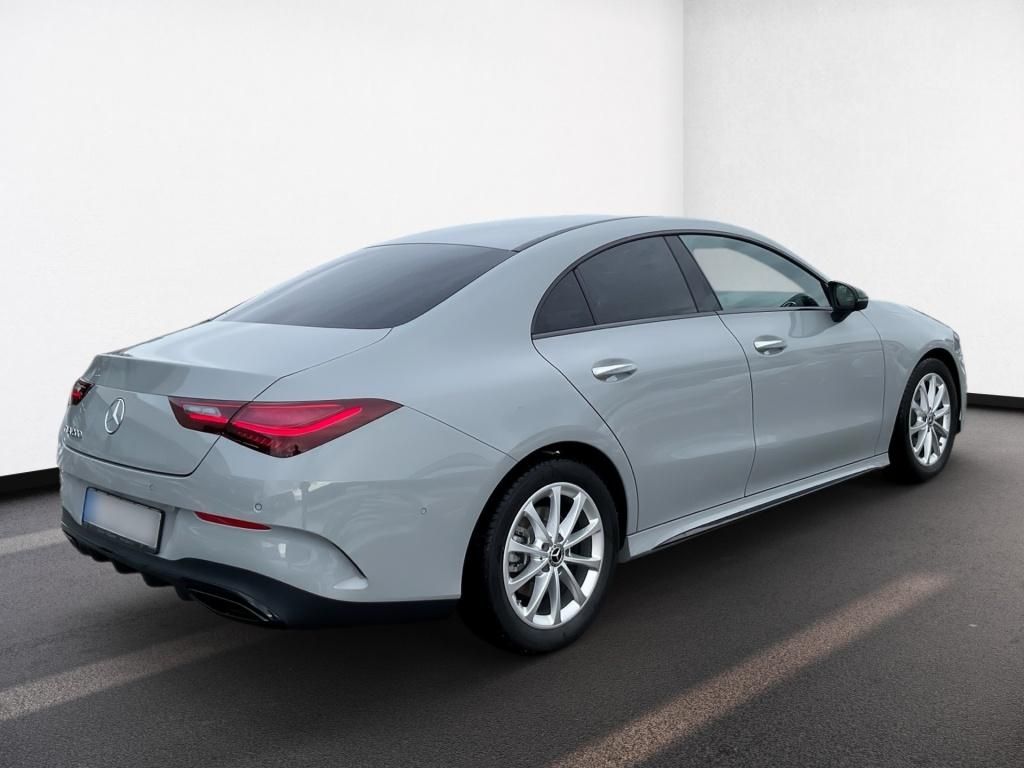 Mercedes-Benz CLA 200 2026