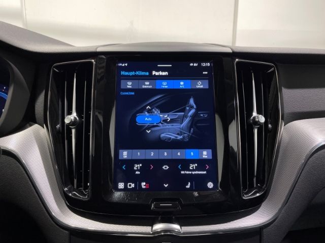 Volvo XC60 2022