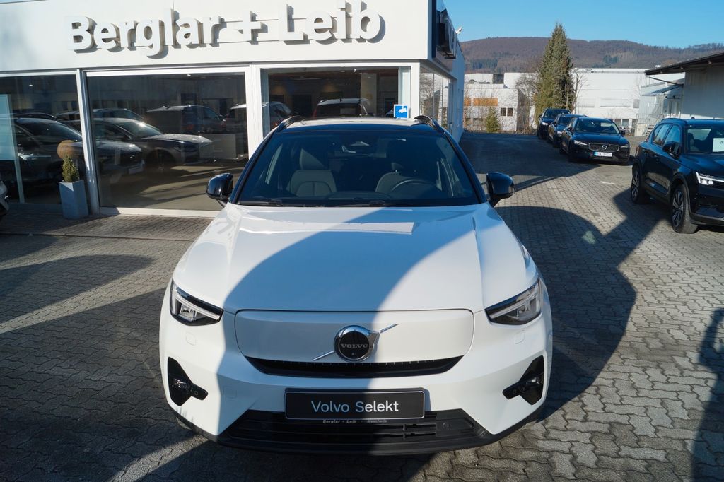 Volvo XC40 2023