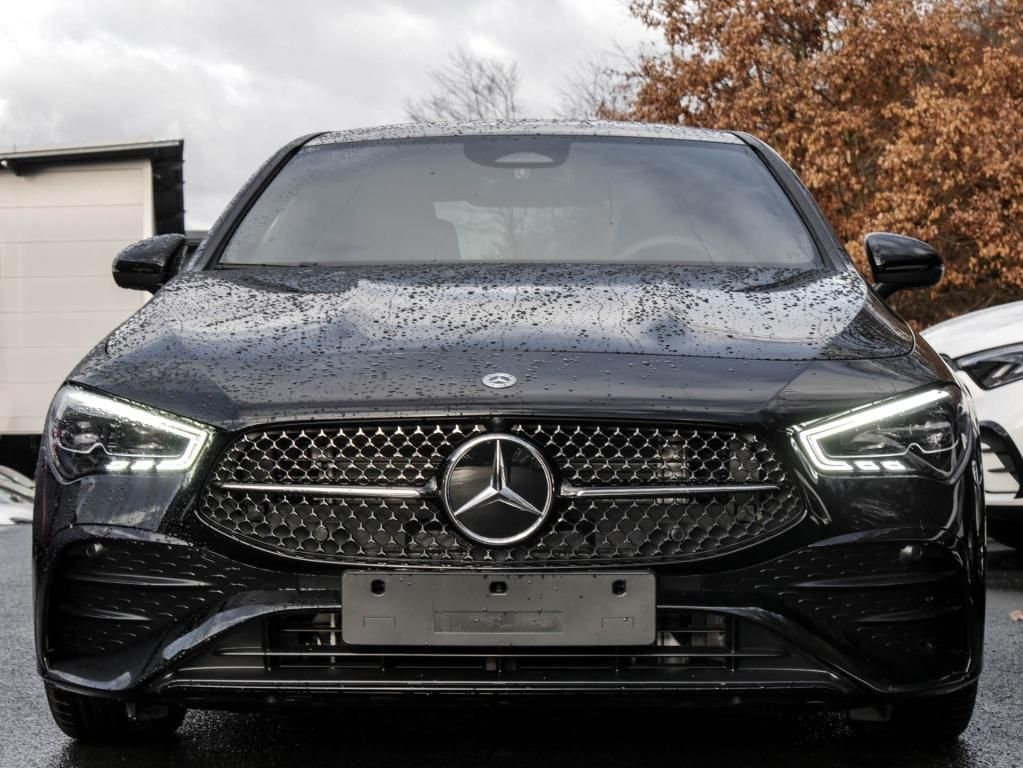 Mercedes-Benz CLA 200 2026