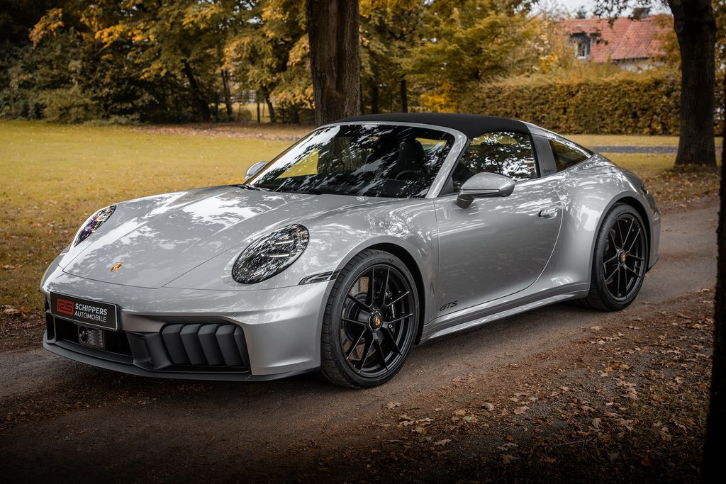 Porsche 992 2025