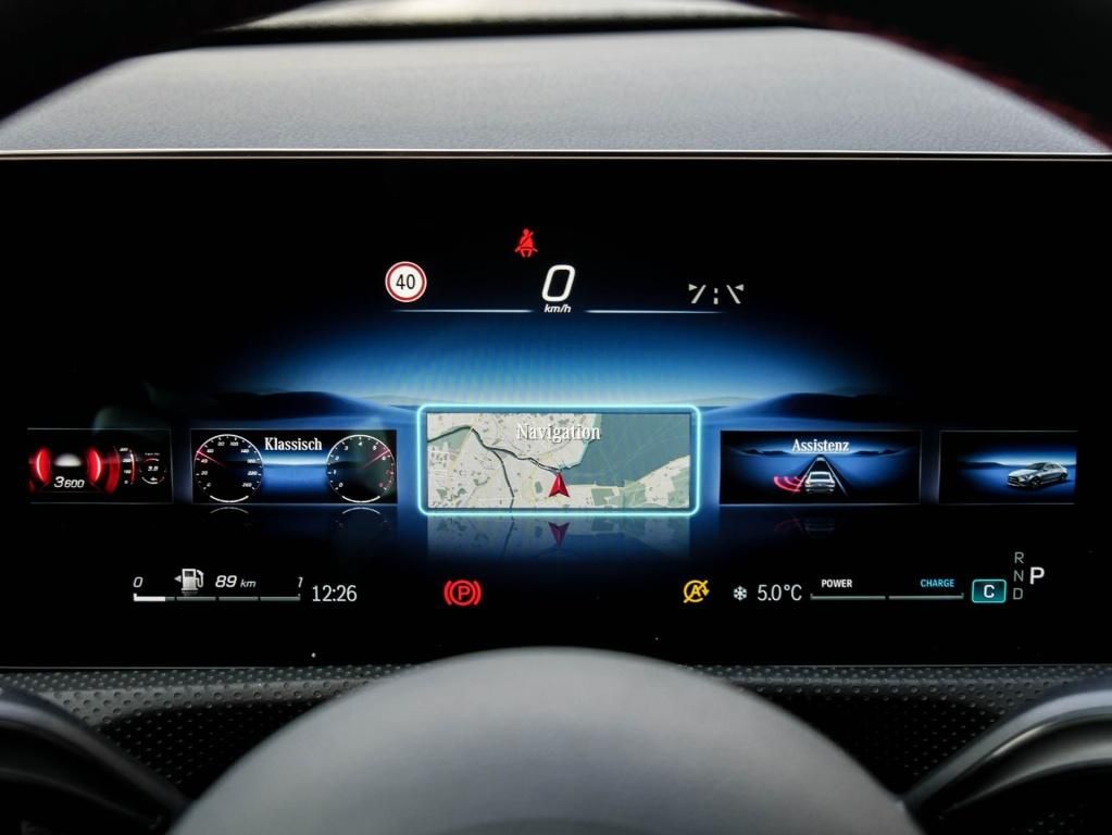 Mercedes-Benz CLA 200 2026