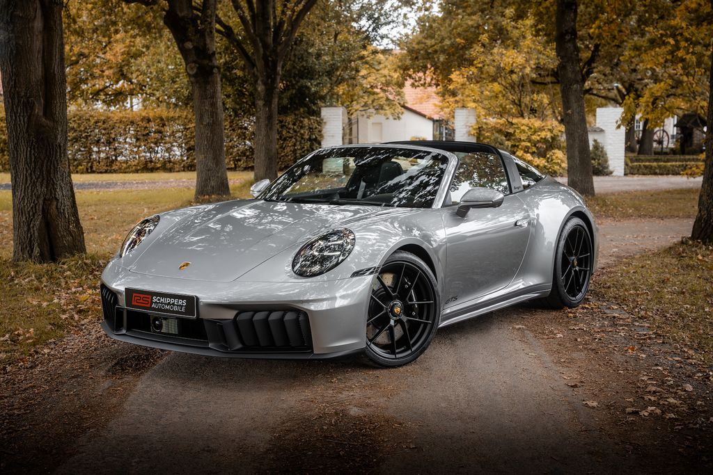 Porsche 992 2025