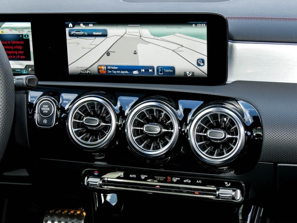 Mercedes-Benz CLA 200 2026